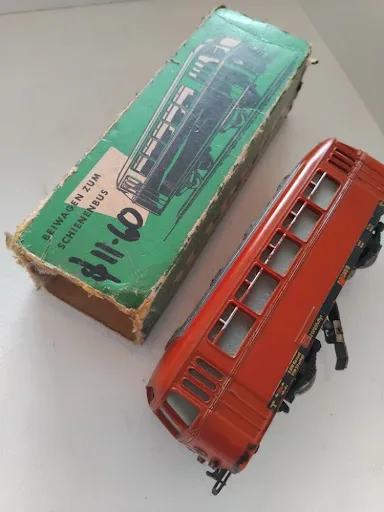 Märklin H0 Scale Railbus Trailer (Schienenbus Beiwagen) Model Number: 4018
